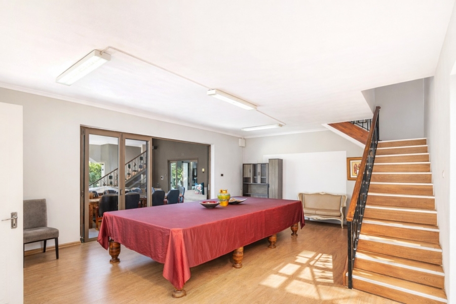 8 Bedroom Property for Sale in Schoemansville North West